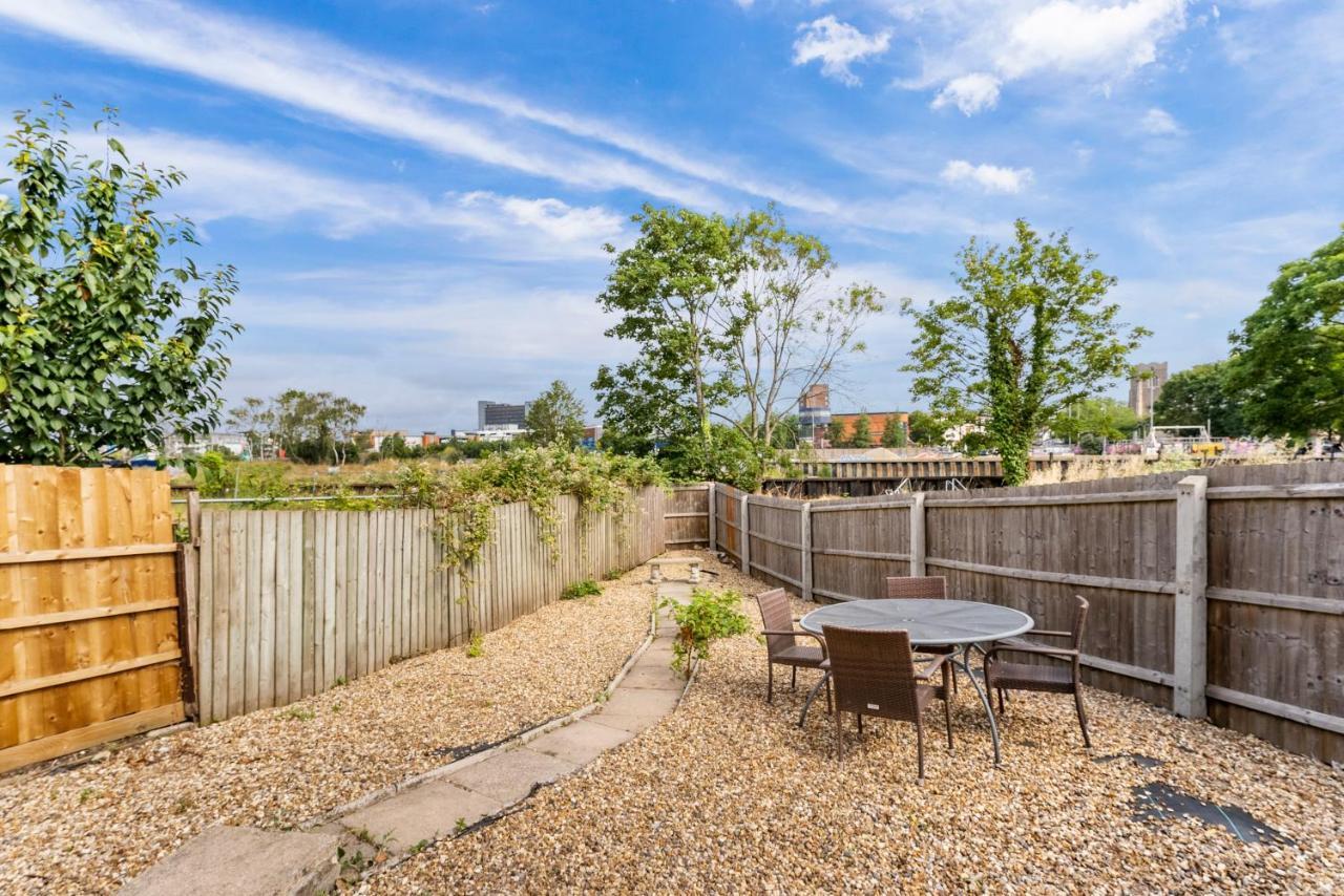 Rooms In City Centre House With Kitchen, Lounge, Garden イプスウィッチ エクステリア 写真