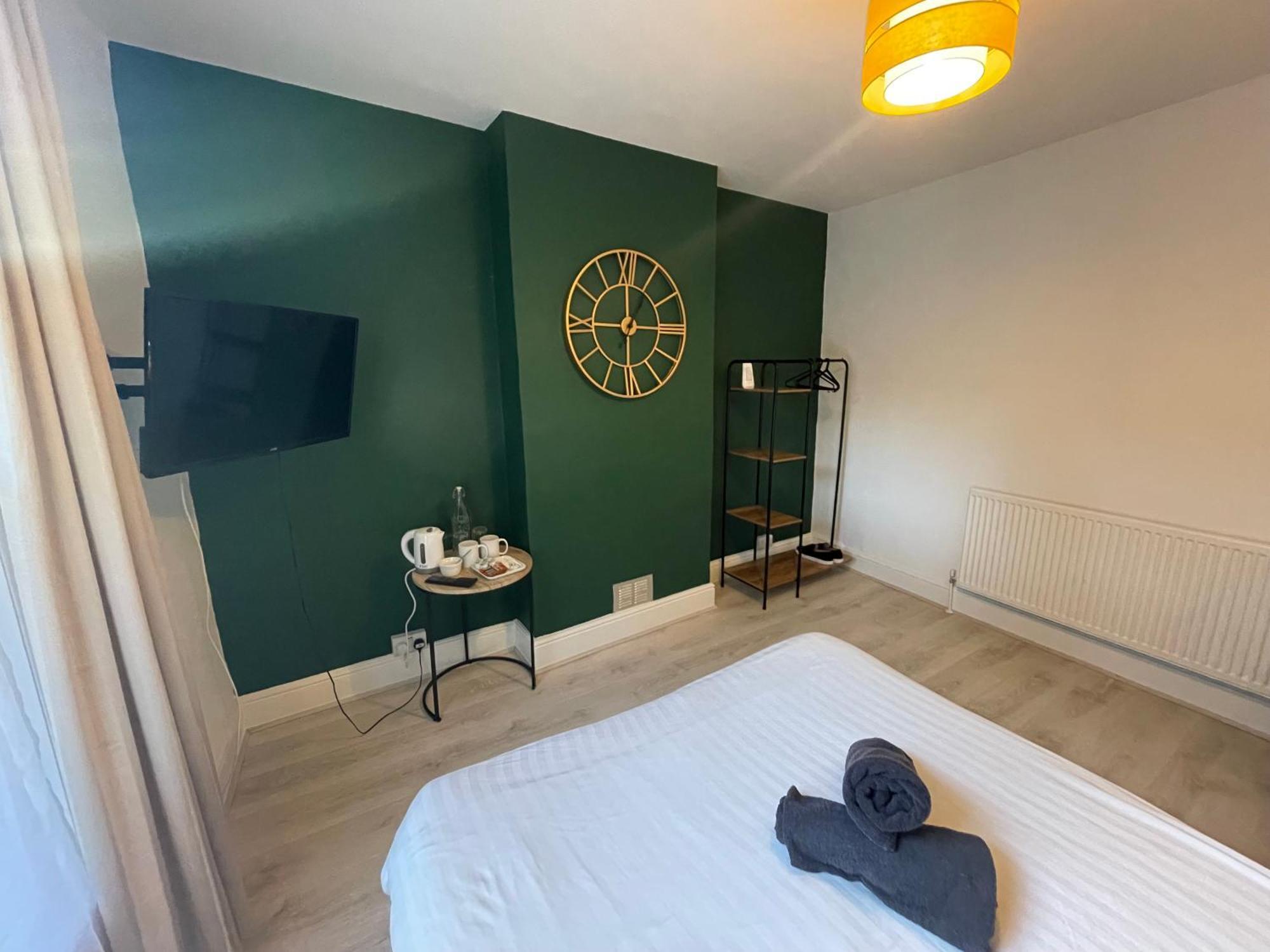 Rooms In City Centre House With Kitchen, Lounge, Garden イプスウィッチ エクステリア 写真