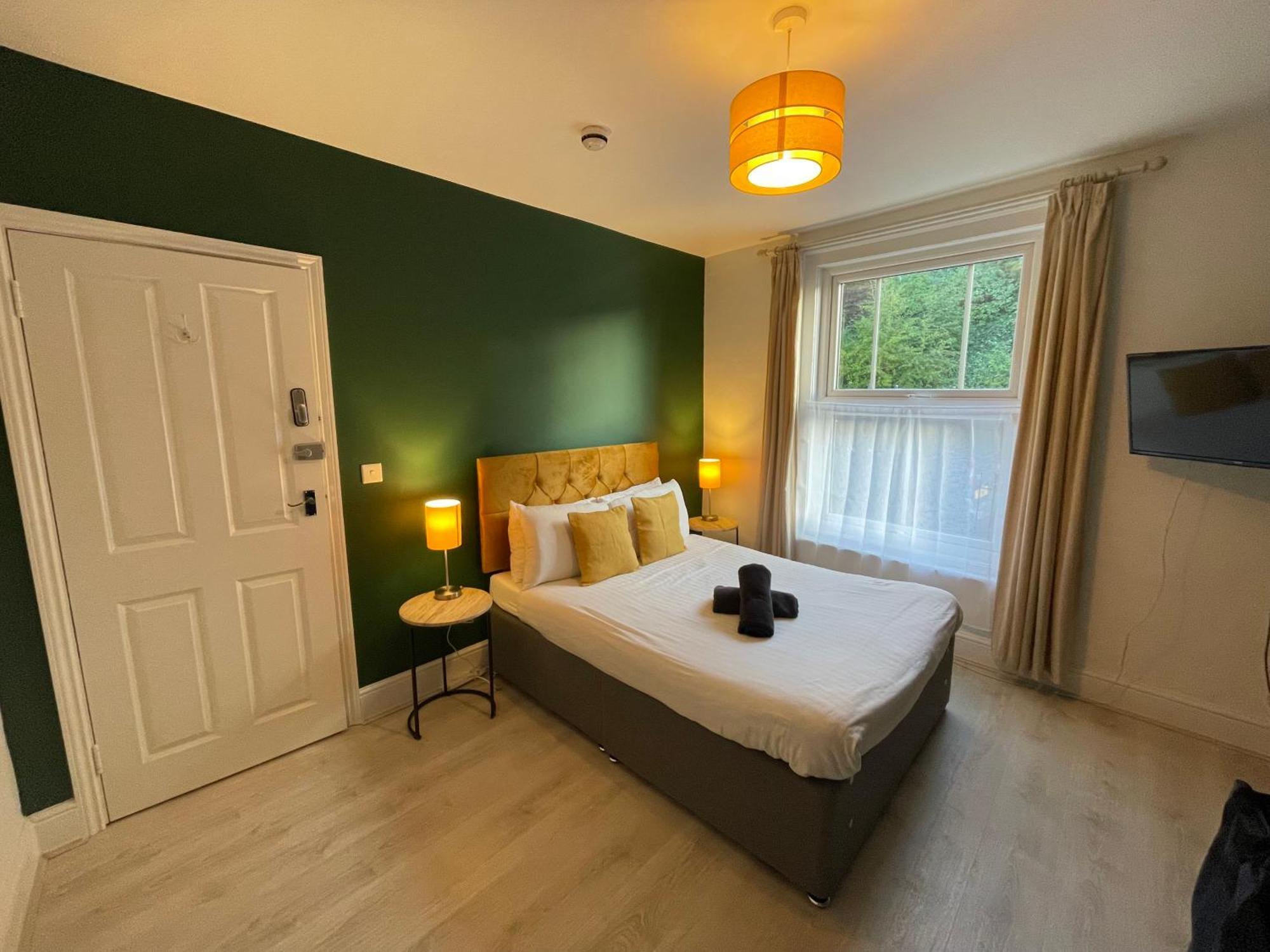 Rooms In City Centre House With Kitchen, Lounge, Garden イプスウィッチ エクステリア 写真
